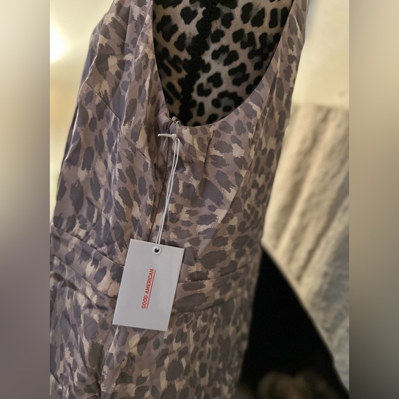 Good American Leopard Print Halter Dress - Picture 3 of 9